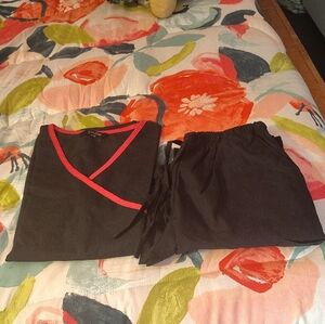 "Just Love" Scrubs Black and Red with V-Neck and Elastic Waist